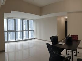 3 Bedroom Apartment for sale at Uptown Parksuites, Makati City