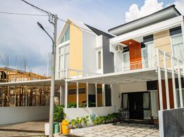 4 Bedroom House for sale in 23 Paskal Shopping Center, Andir, Sukajadi