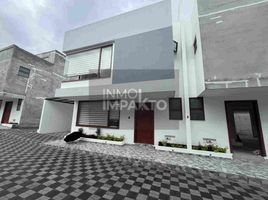3 Bedroom House for sale in Tumbaco, Pichincha, Tumbaco