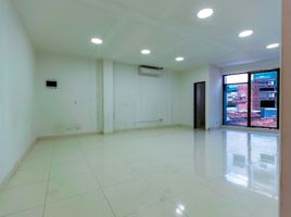 45 SqM Office for sale in Medellin, Antioquia, Medellin