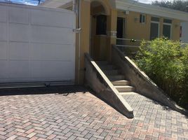 4 Bedroom Villa for sale in Cumbaya, Pichincha, Cumbaya