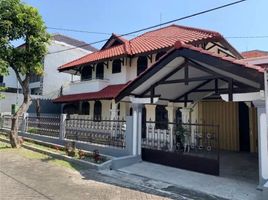 6 Kamar Rumah for sale in Gayungan, Surabaya, Gayungan