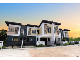 4 chambre Maison de ville for sale in General Trias City, Cavite, General Trias City