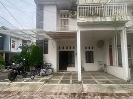 4 Kamar Vila for sale in Bekasi, West Jawa, Pondokgede, Bekasi