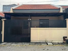 4 Bedroom House for sale in Kenjeran, Surabaya, Kenjeran