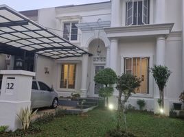 3 Kamar Vila for sale in Curug, Tangerang, Curug