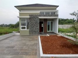 2 Kamar Rumah for sale in Sawangan, West Jawa, Sawangan