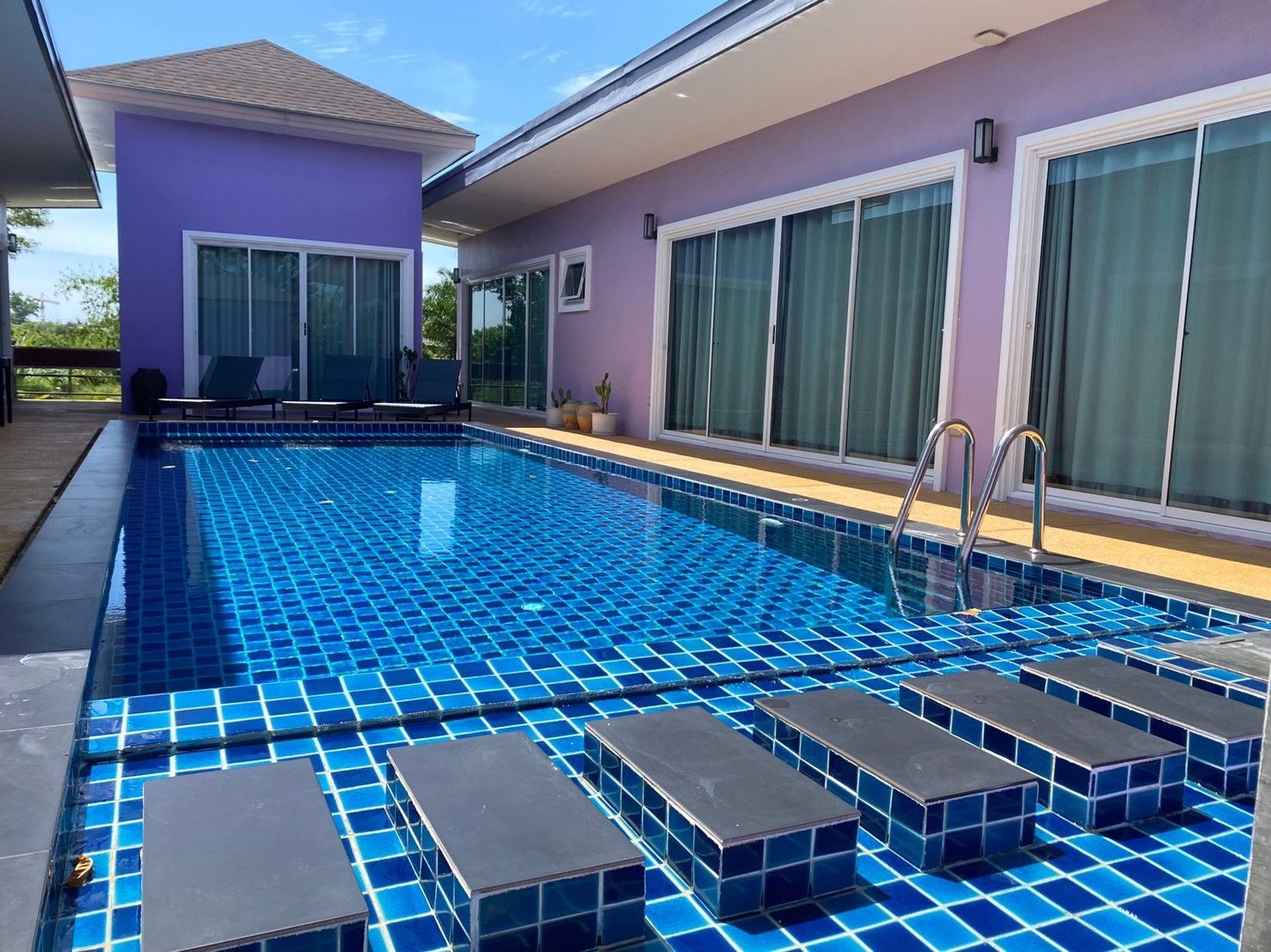 5 Bedroom Villa For Rent In Choeng Thale, Phuket