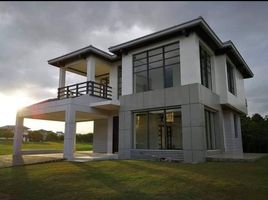 4 Bedroom Villa for sale at Tokyo Mansions, South Forbes, Silang