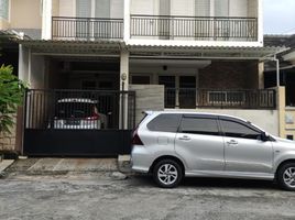 4 Bedroom House for sale in Kenjeran, Surabaya, Kenjeran