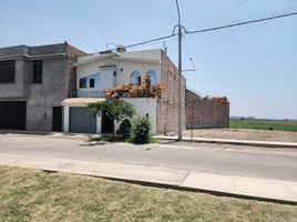 4 Bedroom House for sale in Comas, Lima, Comas