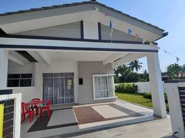 4 Habitación Casa en venta en Labu, Seremban, Labu