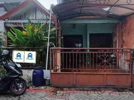 4 Kamar Rumah for sale in Taman, Sidoarjo, Taman