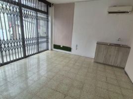 50 SqM Office for rent in Guayas, Guayaquil, Guayaquil, Guayas