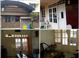 4 Kamar Rumah for sale in Gayungan, Surabaya, Gayungan