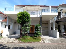 5 Kamar Rumah for rent in Lakarsantri, Surabaya, Lakarsantri