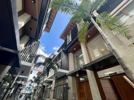 4 Bedroom Townhouse for sale in Gilmore LRT-2, Quezon City, Quezon City