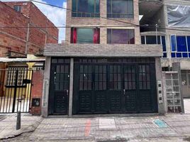 25 Bedroom House for sale in Cundinamarca, Bogota, Cundinamarca