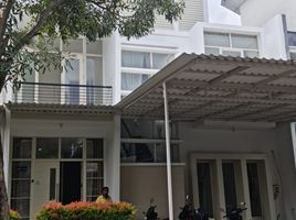 4 Habitación Villa en venta en Lakarsantri, East Jawa, Lakarsantri