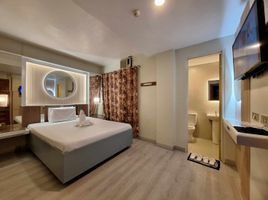 30 Bedroom Hotel for sale in Eastern District, Metro Manila, Quezon City, Eastern District