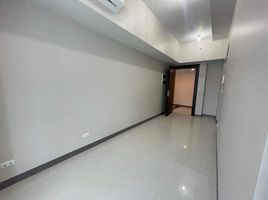 1 Bedroom Apartment for sale at Uptown Parksuites, Makati City