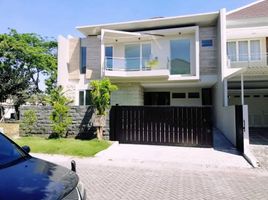 5 Bedroom Villa for sale in Lakarsantri, East Jawa, Lakarsantri, Surabaya, East Jawa, Indonesia