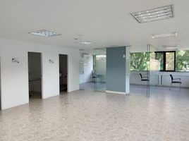 110 SqM Office for rent in Centro Comercial Unicentro Medellin, Medellin, Medellin