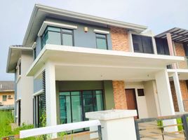 5 Habitación Casa en venta en Labu, Seremban, Labu