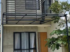 2 Kamar Rumah for sale in Sawangan, West Jawa, Sawangan