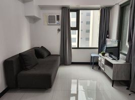 Studio Condo for rent at BELTON PLACE, Makati City