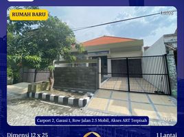 Maison 4 chambre à vendre à Tenggilis Mejoyo, East Jawa, Tenggilis Mejoyo
