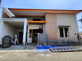 4 Kamar Rumah for sale in Waru, Sidoarjo, Waru