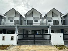 4 Bedroom House for sale in Labu, Sepang, Labu