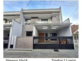 4 Habitación Villa en venta en Mulyorejo, East Jawa, Mulyorejo