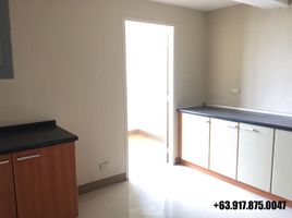 3 Habitación Departamento en venta en Cambridge Village, Cainta