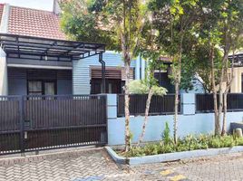 3 Bedroom House for sale in Jambangan, Surabaya, Jambangan