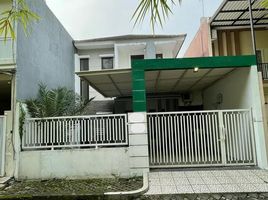 4 Kamar Rumah for sale in Gayungan, Surabaya, Gayungan