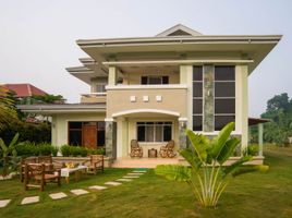 8 Bedroom House for sale in Dauis, Bohol, Dauis