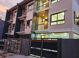 3 Habitación Adosado en venta en Quezon City, Metro Manila, Quezon City, Eastern District, Metro Manila