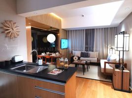 2 Bedroom Condo for sale in Uptown Mall - Uptown Bonifacio, Makati City, Makati City