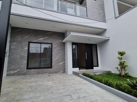 5 Bedroom Villa for sale in Mulyorejo, Surabaya, Mulyorejo