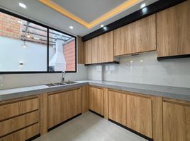 3 Habitación Casa en venta en Loja, Loja, Loja, Loja