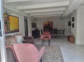 3 Habitación Apartamento en alquiler en Colombia, Medellín, Antioquia, Colombia