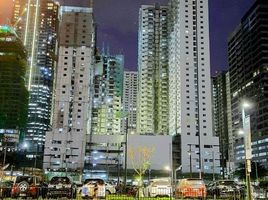 1 Bedroom Apartment for sale in Uptown Mall - Uptown Bonifacio, Makati City, Makati City