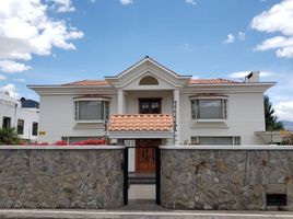 5 Bedroom House for sale in Conocoto, Quito, Conocoto