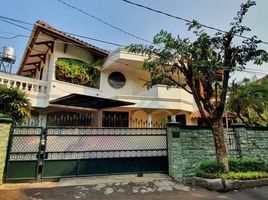 4 Kamar Rumah for sale in Universitas Katolik Indonesia Atma Jaya, Tanah Abang, Kebayoran Lama