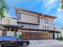 6 Bedroom House for sale in Paranaque City, Southern District, Paranaque City