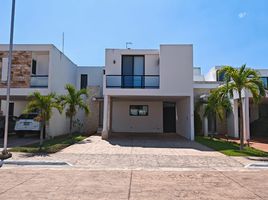 3 chambre Maison for sale in Tixpehual, Yucatan, Tixpehual