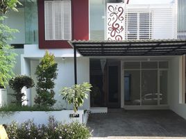 4 Bedroom Villa for sale in Lakarsantri, East Jawa, Lakarsantri, Surabaya, East Jawa, Indonesia