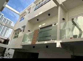 5 Bedroom Townhouse for rent in Southern District, Metro Manila, Makati City, Southern District